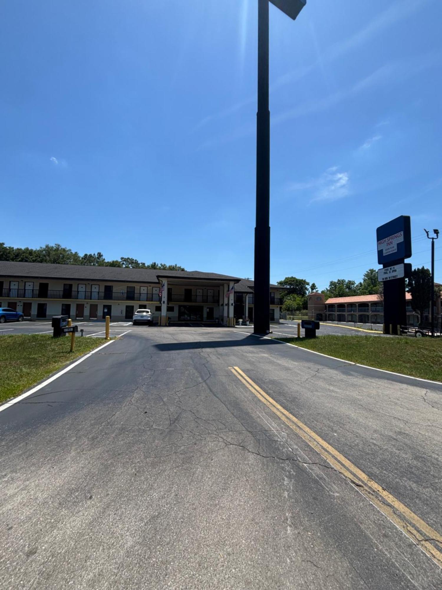 High Springs Inn Soon To Be Clarion Pointe Alachua Dış mekan fotoğraf