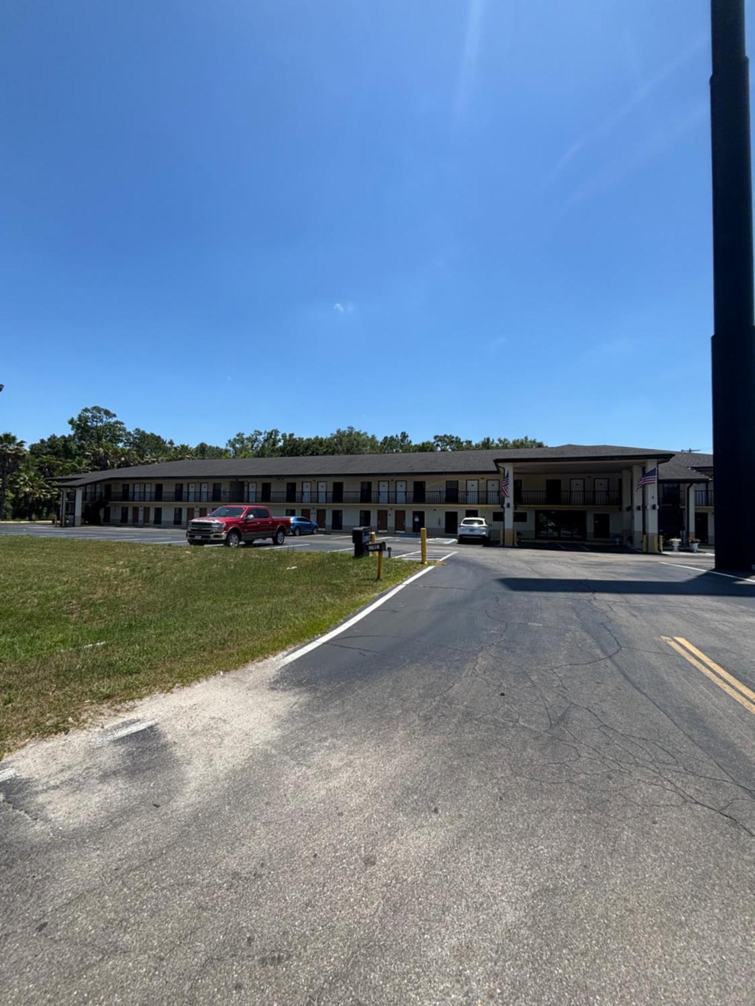 High Springs Inn Soon To Be Clarion Pointe Alachua Dış mekan fotoğraf