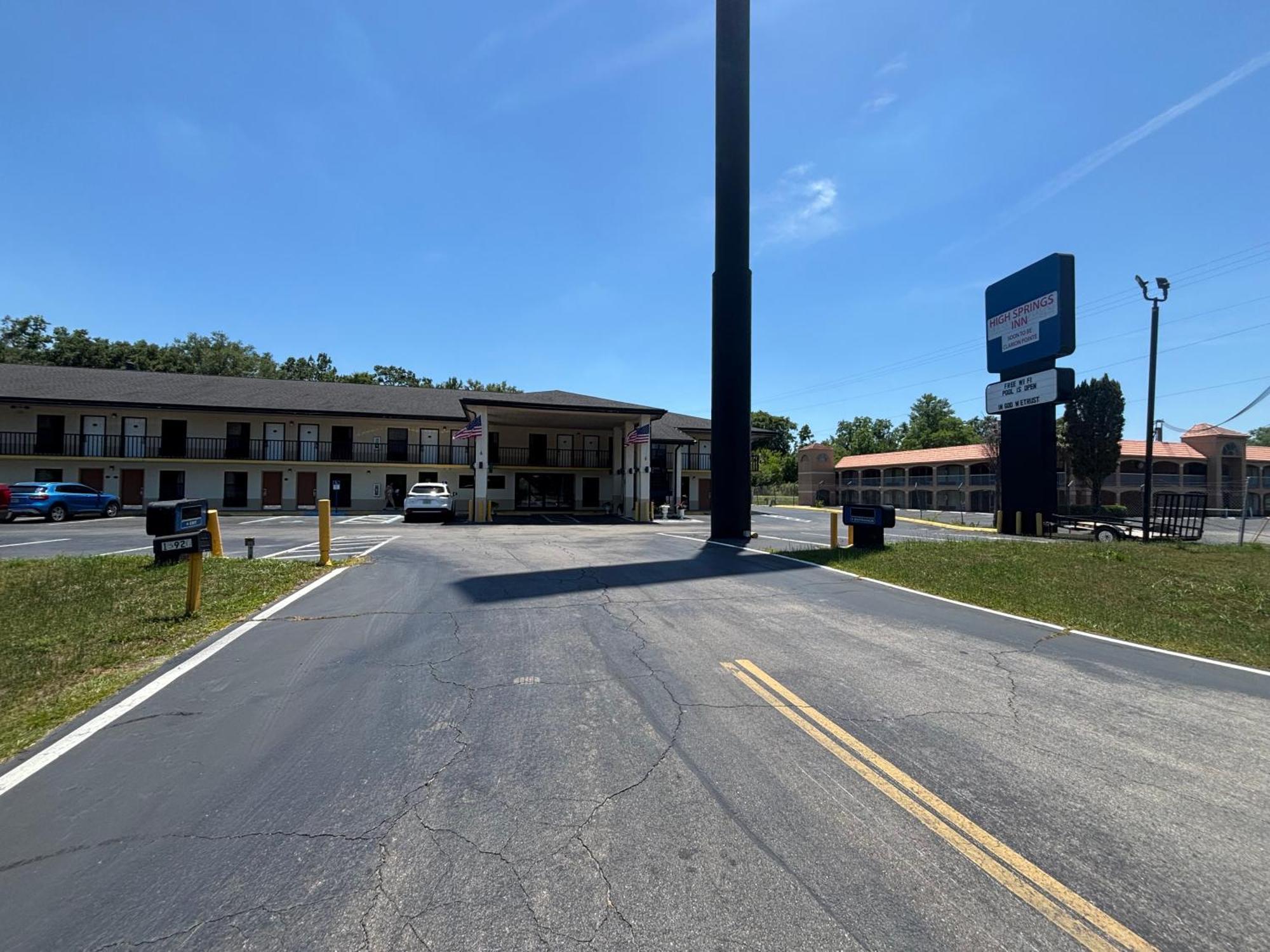High Springs Inn Soon To Be Clarion Pointe Alachua Dış mekan fotoğraf